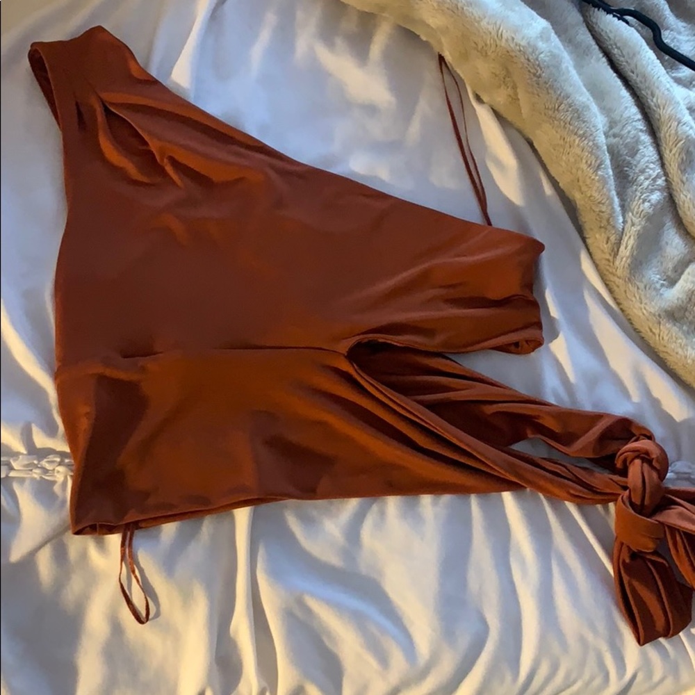 Red/Rouge side tie top from Urban Outfitters, NEW!